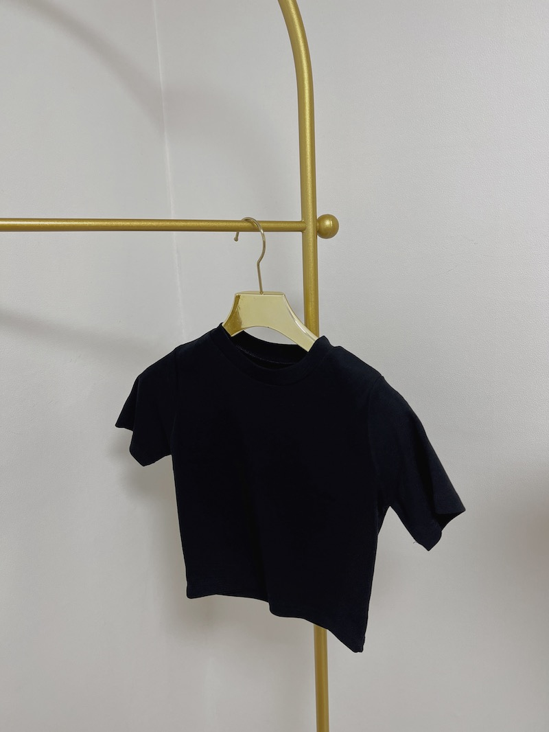 반팔 티셔츠 차콜 색상 이미지-S1L48